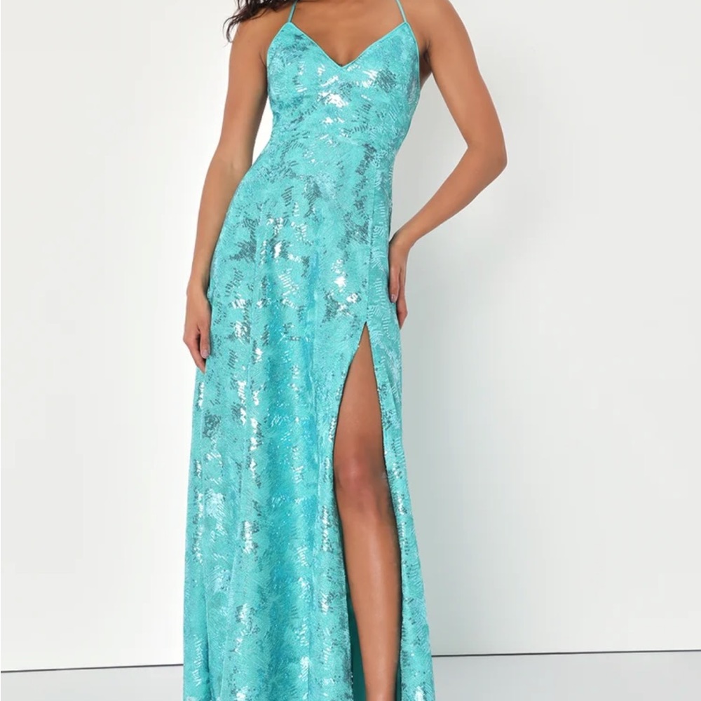 Selling this beautiful floor length dress